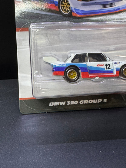 Hot Wheels Car Culture Premium 2-Pack BMW E30 Group 5 & 2001 BMW M3 GTR